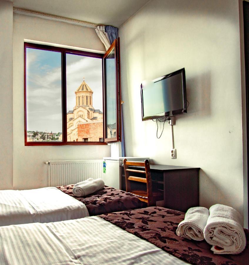 Aia Hotel Tbilisi Esterno foto
